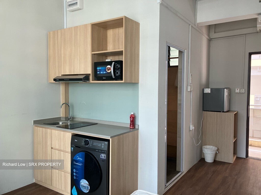 Boon Lay Drive (D22), Apartment #359358561